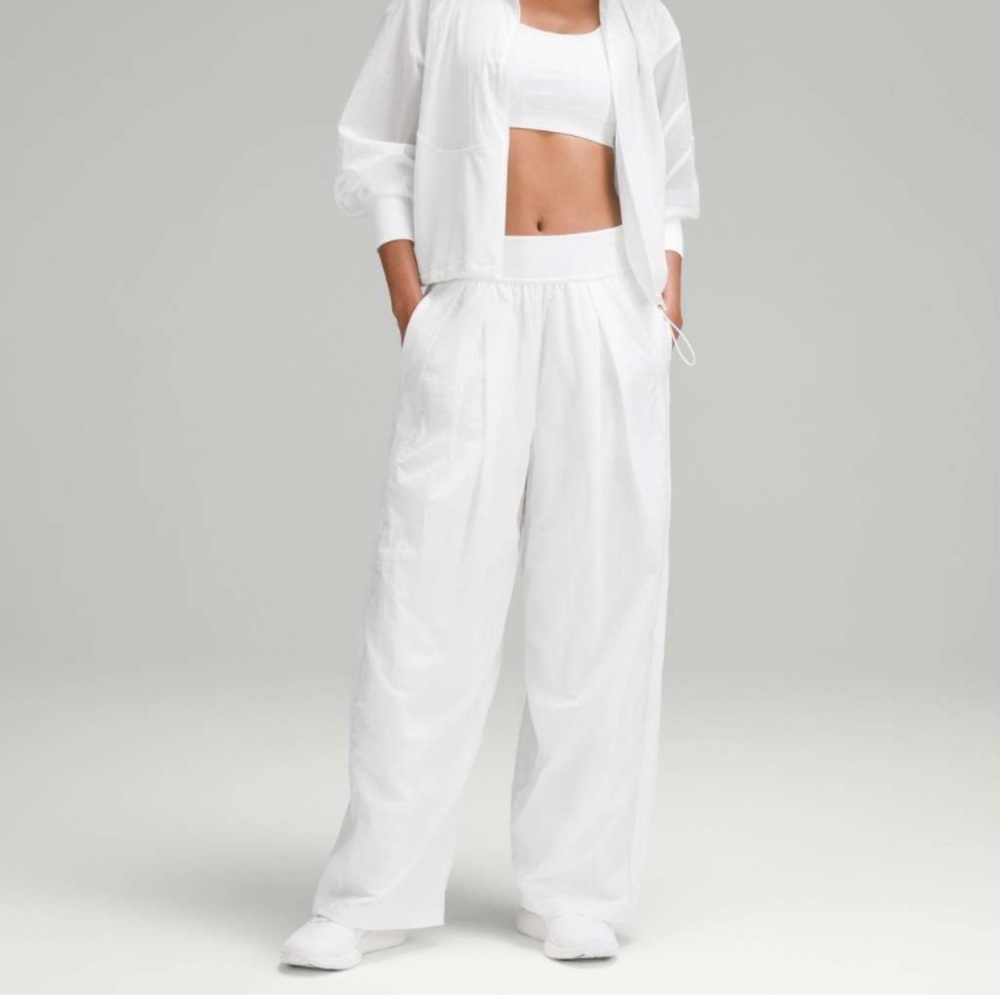 Lululemon Lightweight Tennis Mid-Rise Track Pants *Full Length Size 10